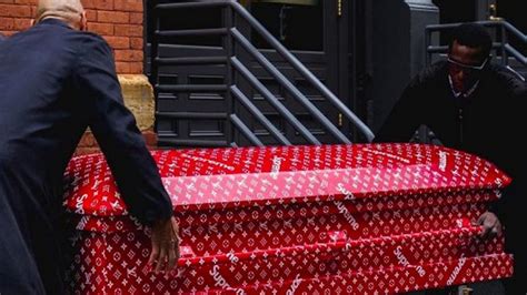 lv coffin|How Louis Vuitton x Supreme Took Off: Exclusive .